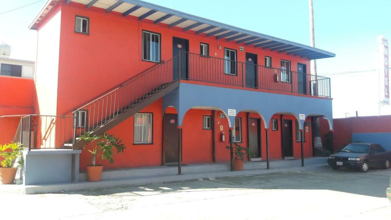 Motel Agora Ensenada Bagian luar foto